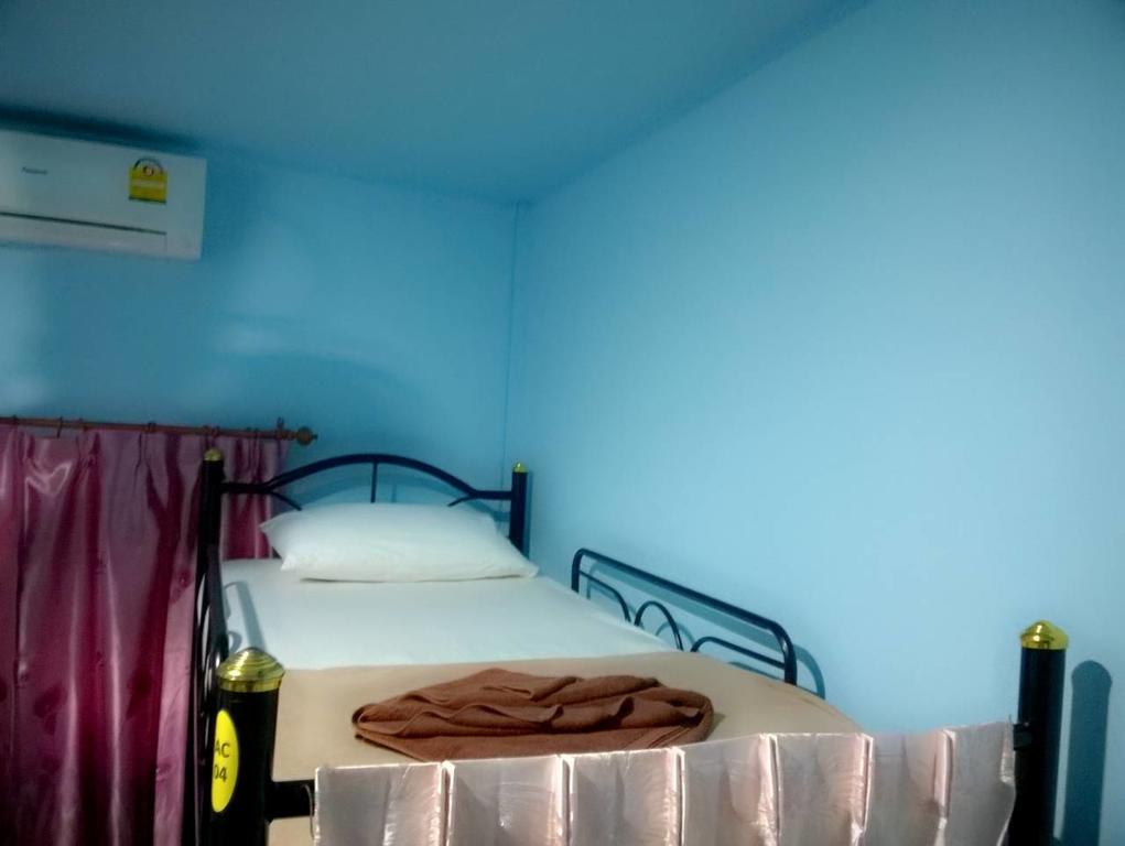 Baan Mook Anda Hostel Ko Lanta Habitación foto