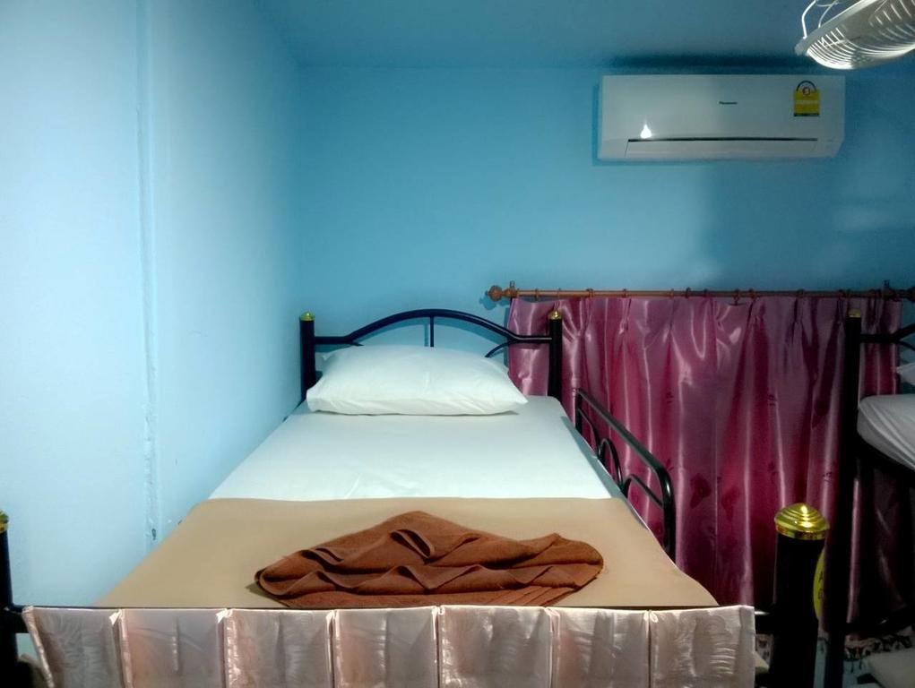 Baan Mook Anda Hostel Ko Lanta Habitación foto